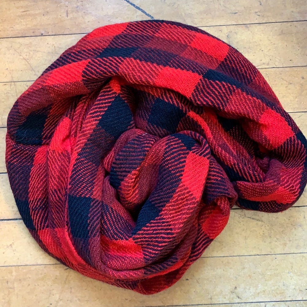Infinity scarf
